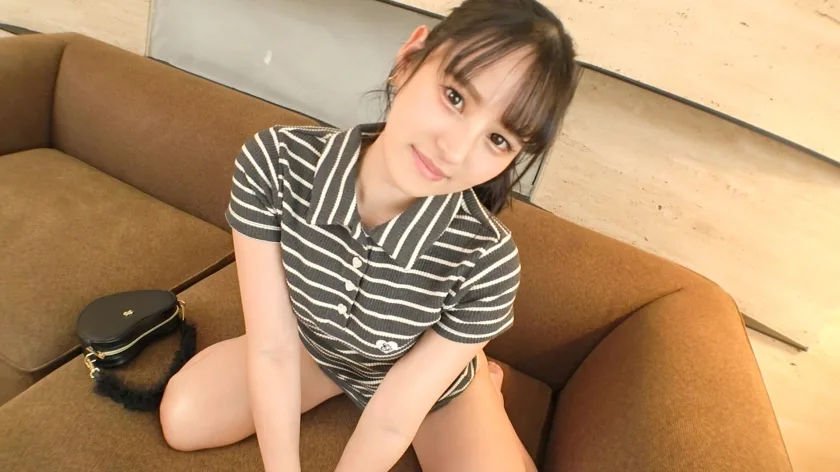 SIRO-5382 愛を求めて三千里？！わがまま三昧な性格で敬語が苦手なイマドキ令和女子が登場！近い距離間で世のおじさんを悩殺するガルバ店員！水泳歴10年の引き締まった身体とマ●コで男の精子